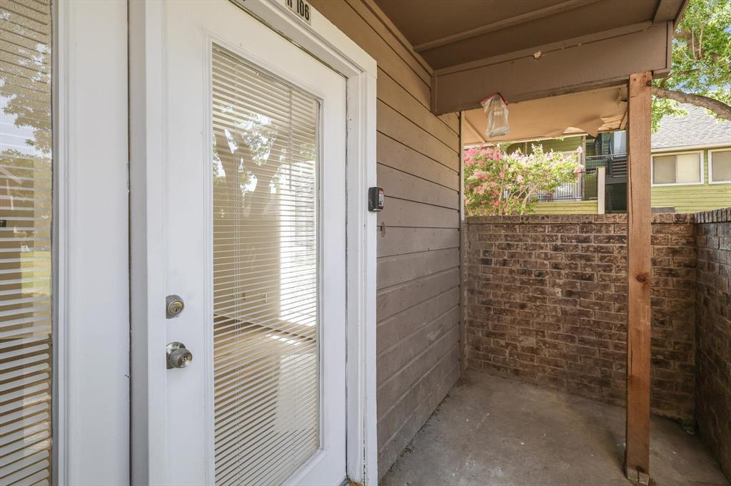 Richland Trace Condos - Residential