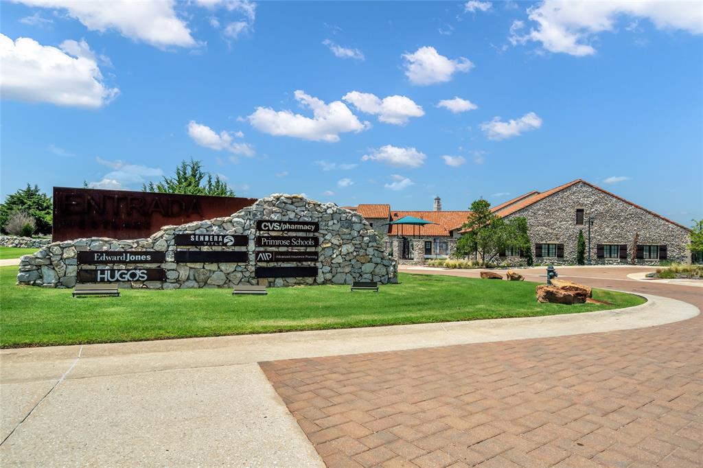 Westlake Entrada - Residential