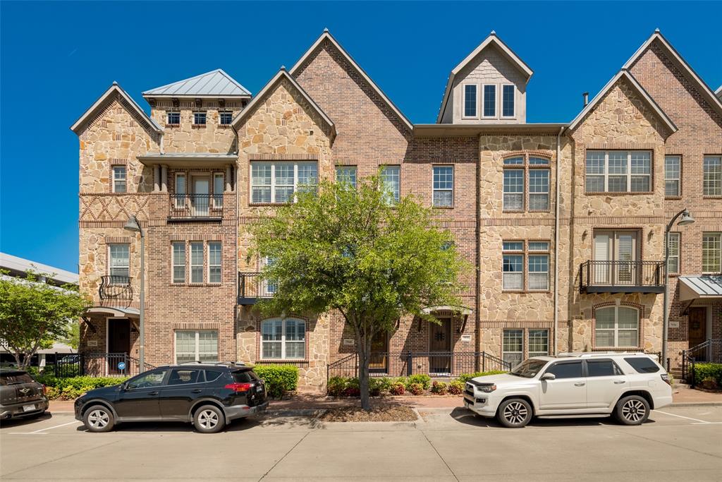 View Plano, TX 75024 townhome