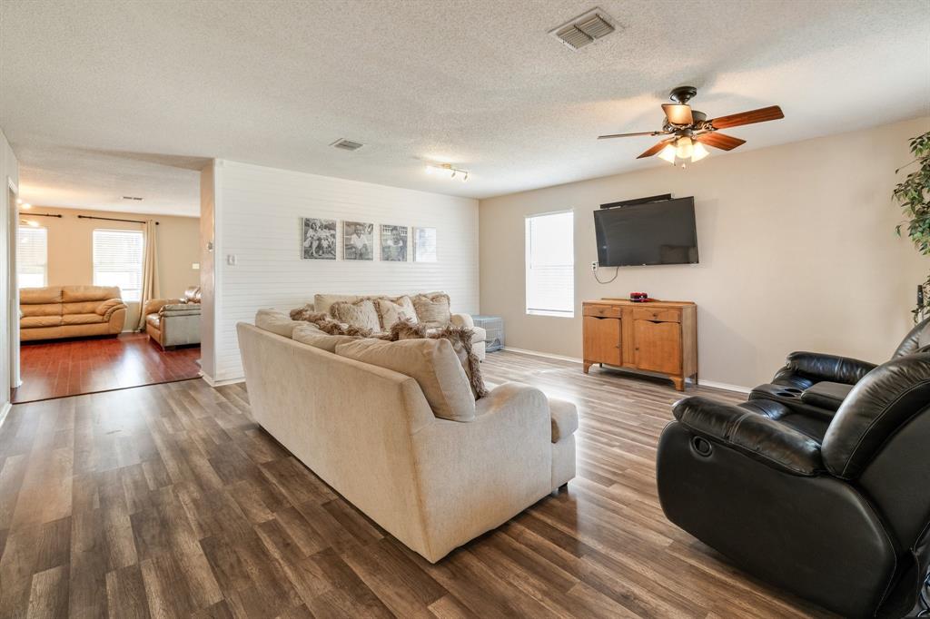 1435 Greenbrook Drive