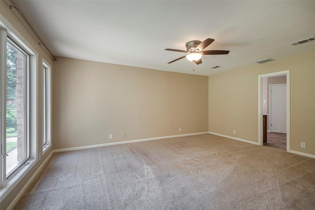 Granbury, Texas 76048, United States, 5 Bedrooms Bedrooms, ,4 BathroomsBathrooms,Residential,Active,155427