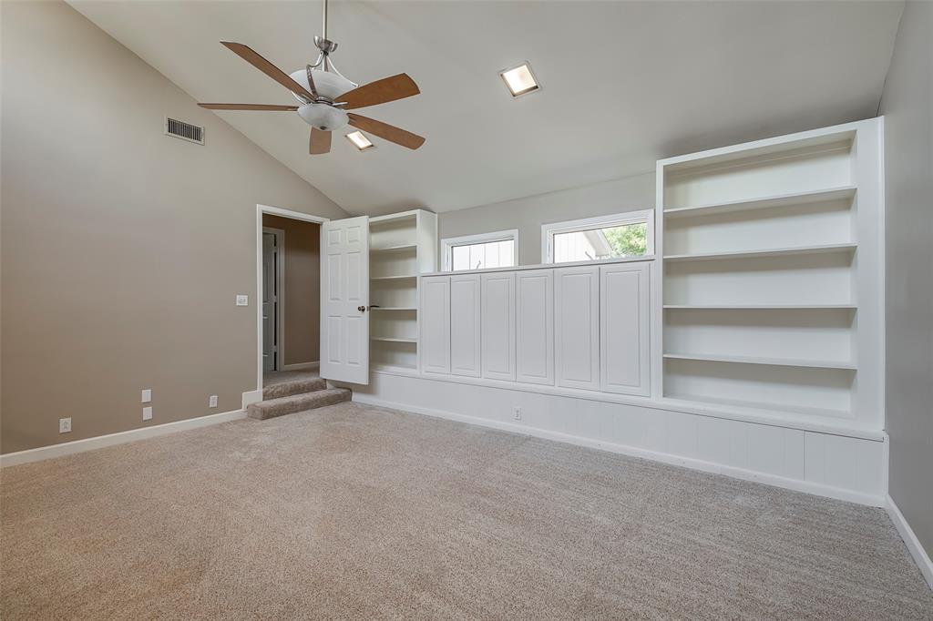 Granbury, Texas 76048, United States, 5 Bedrooms Bedrooms, ,4 BathroomsBathrooms,Residential,Active,155427