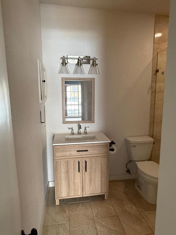 611 Oriole Boulevard 703