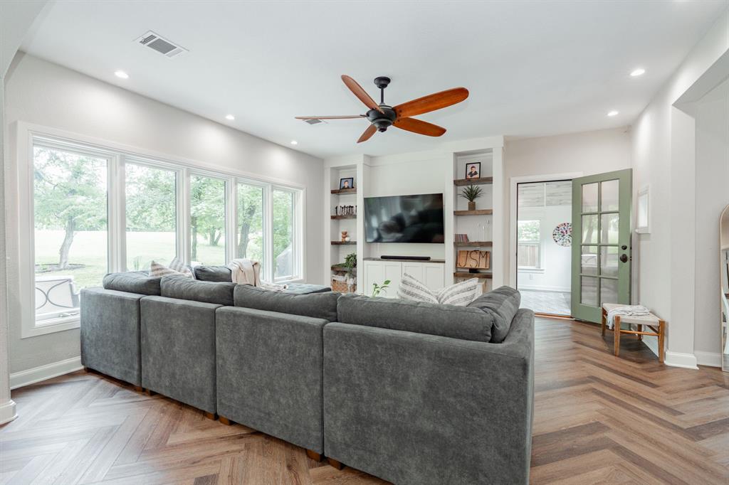 680 Alexandrite Drive