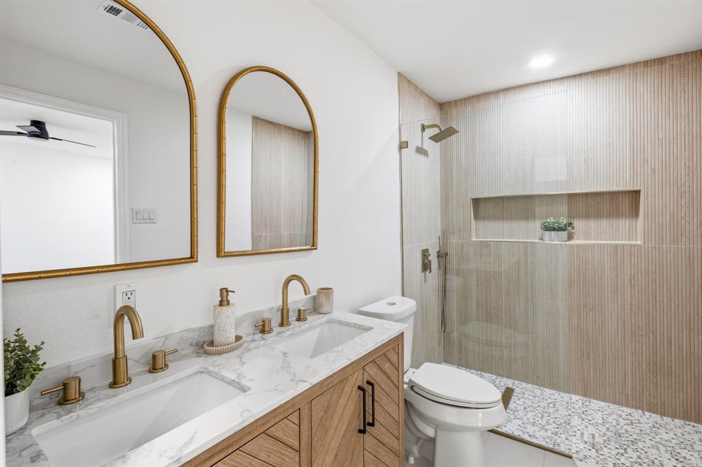 Valwood Park 06 - Residential