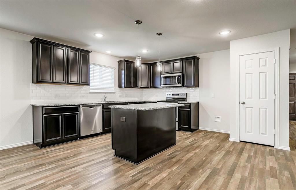 Lakepointe - Residential Lease