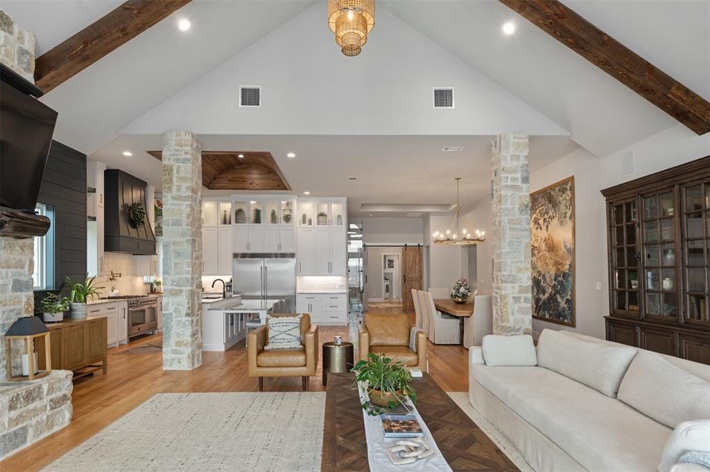 Cedarview Estate - Residential