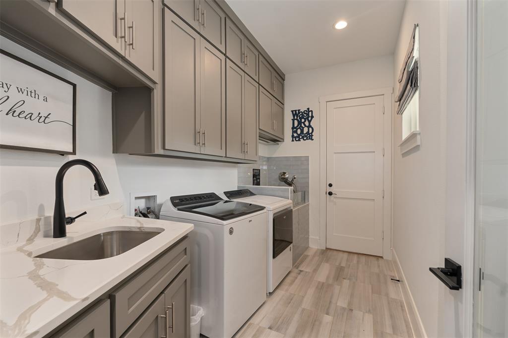 Cedarview Estate - Residential