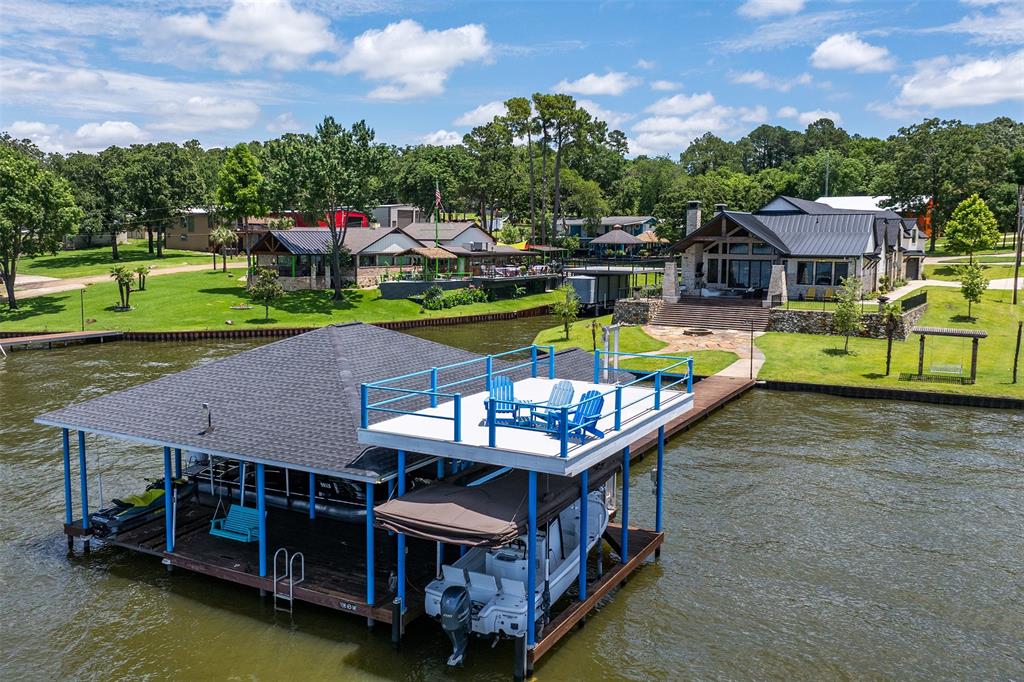 Cedarview Estate - Residential