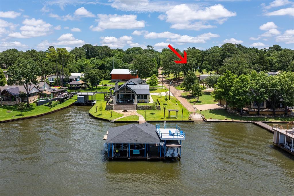 Cedarview Estate - Residential