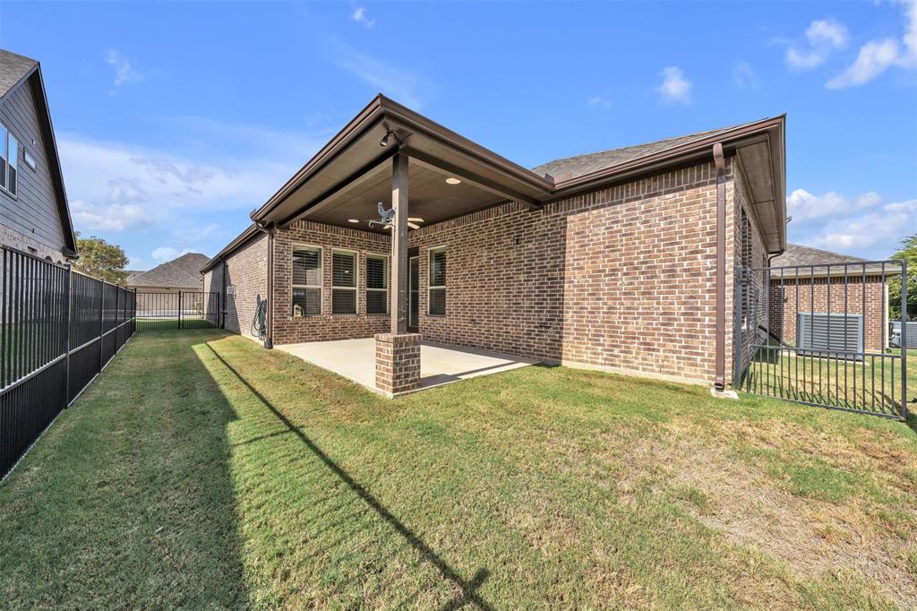 2908 Esplanade Boulevard 2908