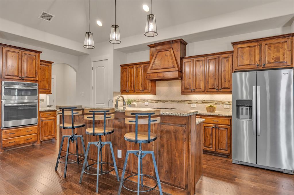 2908 Esplanade Boulevard 2908
