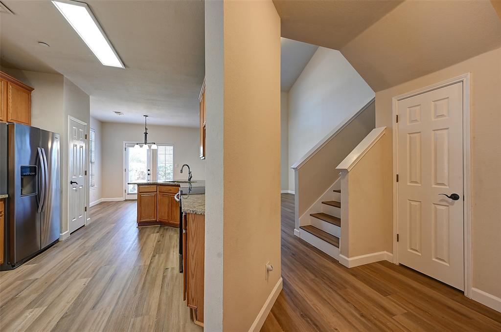 4567 Woodsboro Lane