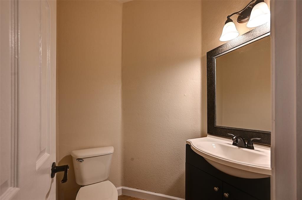 4567 Woodsboro Lane
