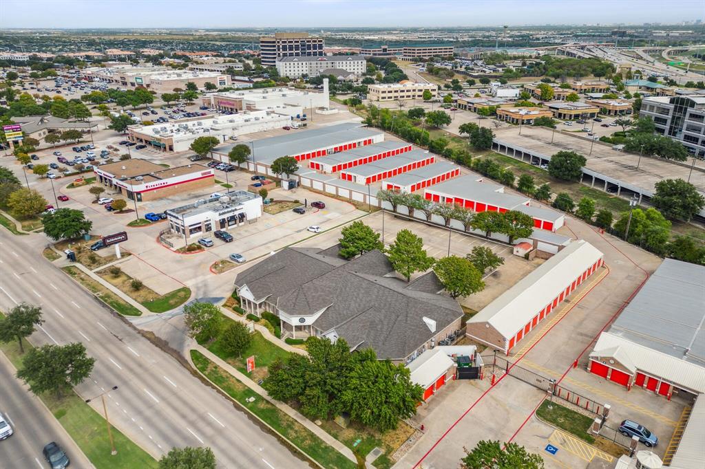 Macarthur Crossing - Commercial Sale