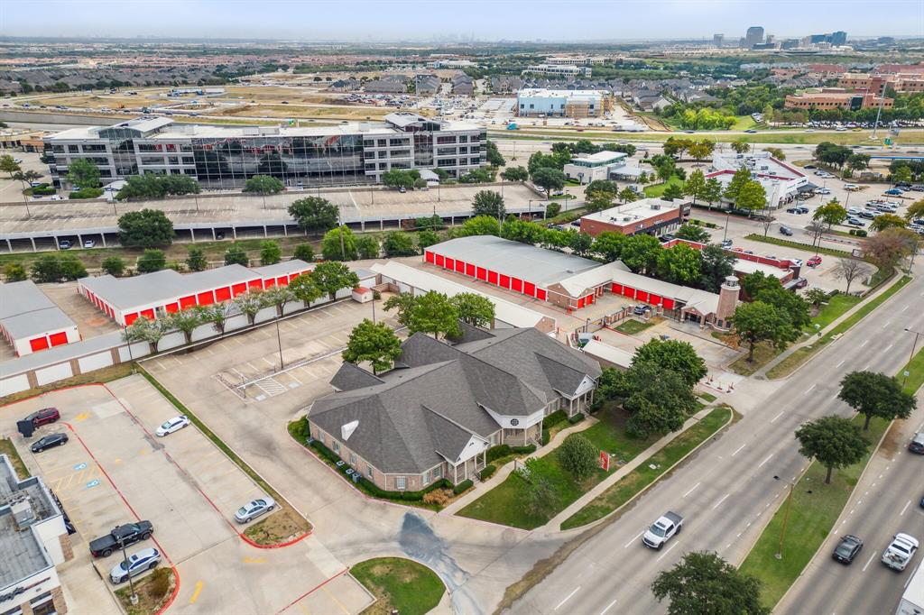 Macarthur Crossing - Commercial Sale