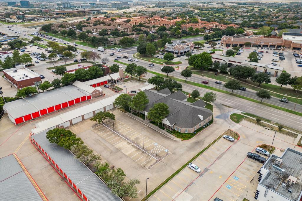 Macarthur Crossing - Commercial Sale