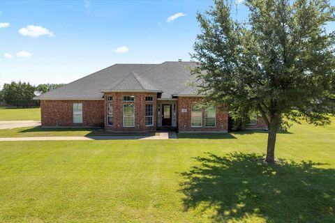 208 Burtonwood Circle Ovilla TX 75154