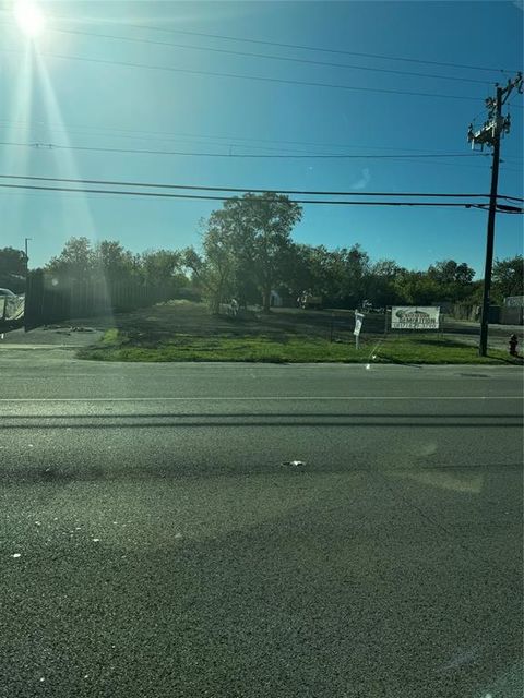 337 N Saginaw Boulevard Saginaw TX 76179