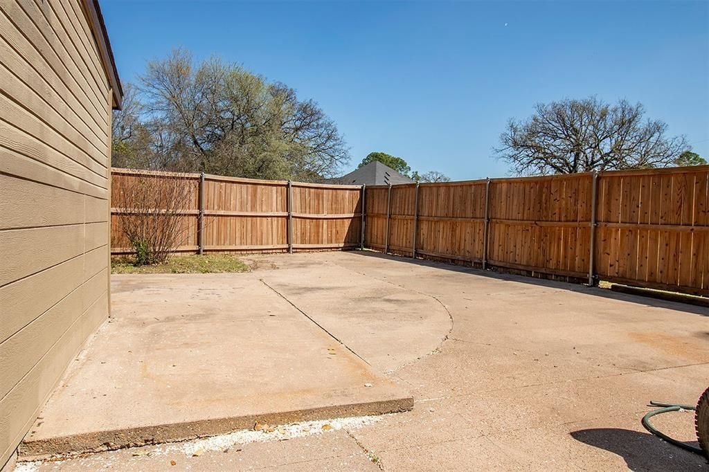 listing image 24