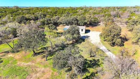 A home in Mineral Wells