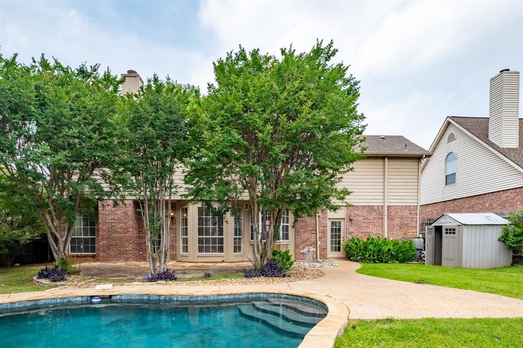 2125 Branchwood
