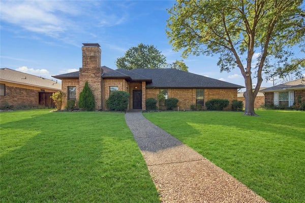 702 MOUNT VERNON DR, RICHARDSON, TX 75081 - Image e47be97f91bf2aa3356c6843e2d44c5c/3801343944