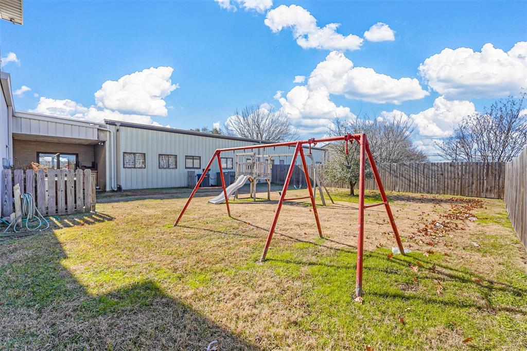 Mineral Heights Sub - Commercial Lease