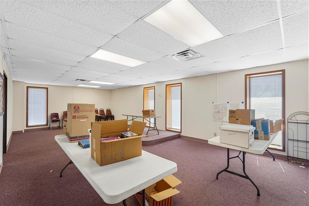 Mineral Heights Sub - Commercial Lease