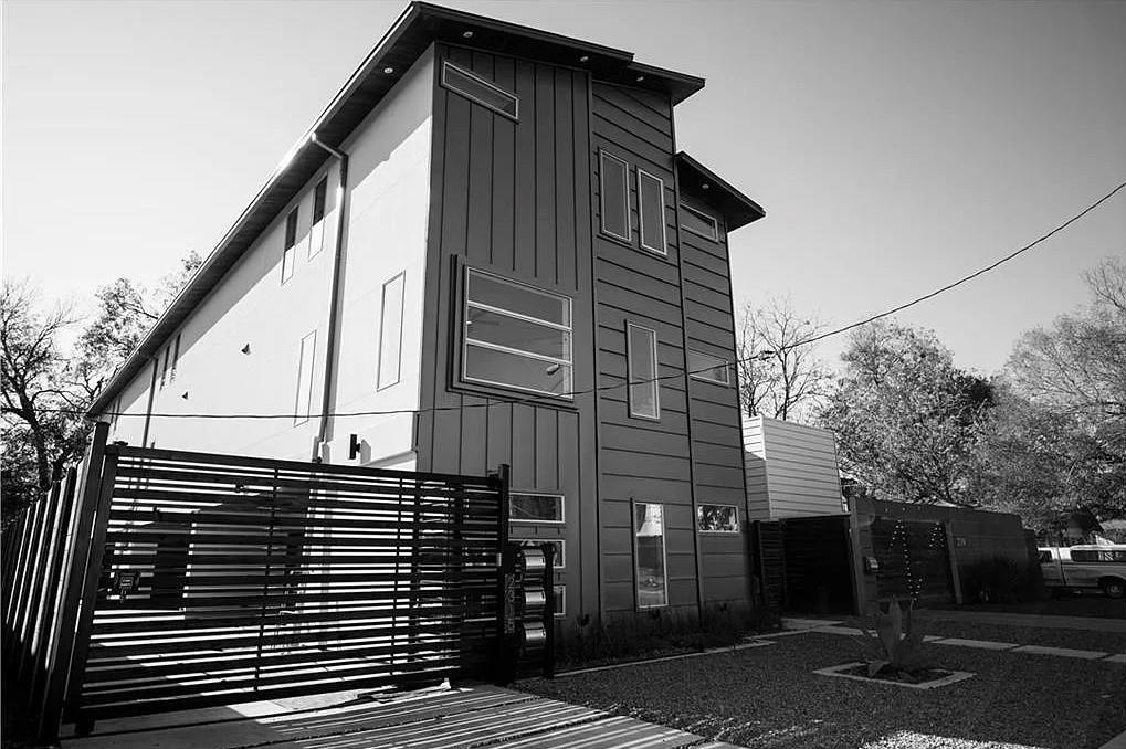 Deere Park - Residential Lease