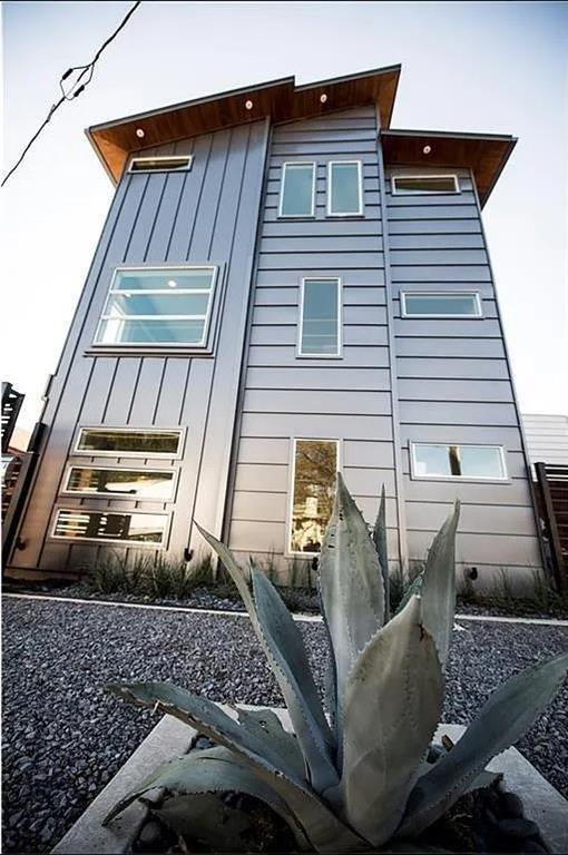 Deere Park - Residential Lease