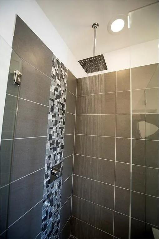 Deere Park - Residential Lease