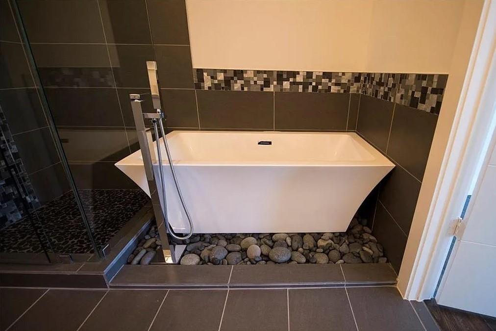 Deere Park - Residential Lease