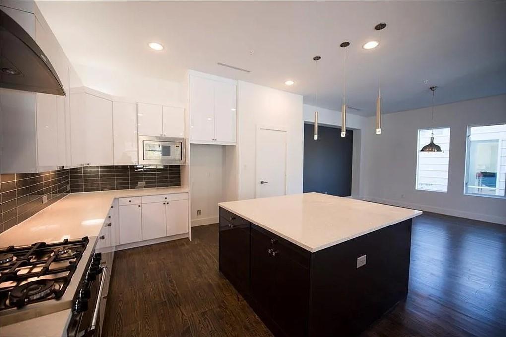 Deere Park - Residential Lease