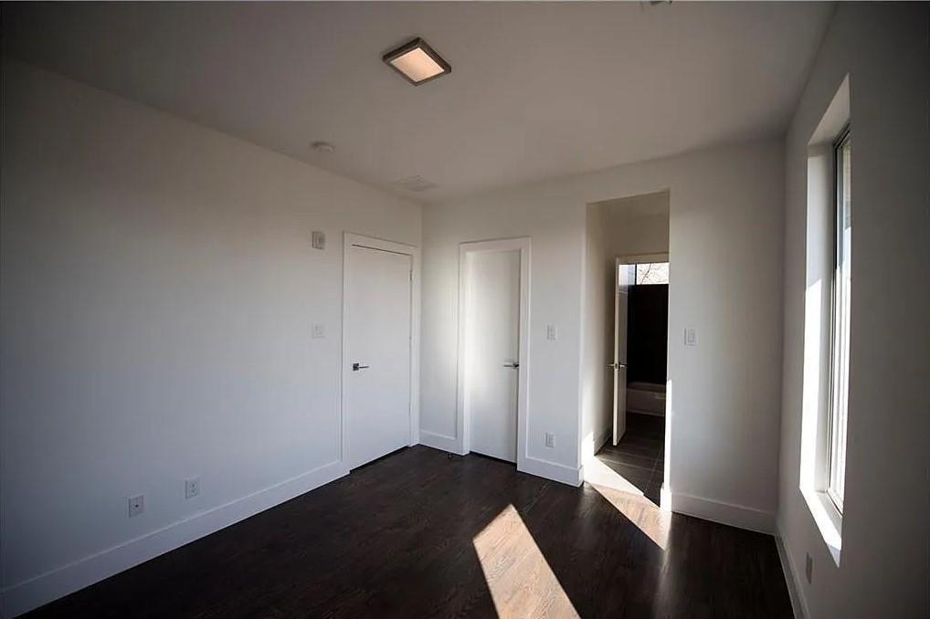 Deere Park - Residential Lease