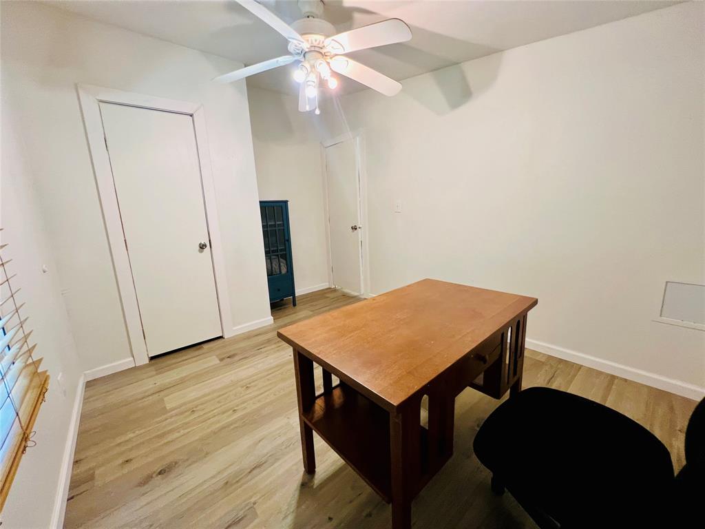 Ramon De La Garza #a-33 - Residential