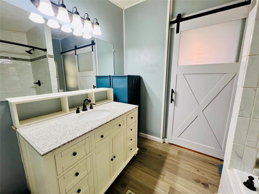 Ramon De La Garza #a-33 - Residential