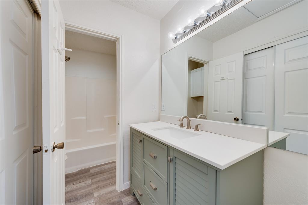 Freeman Irving Heights - Residential