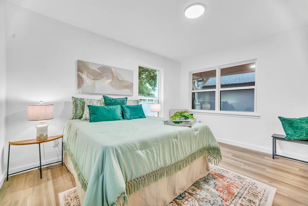 Bell Manor - Residential