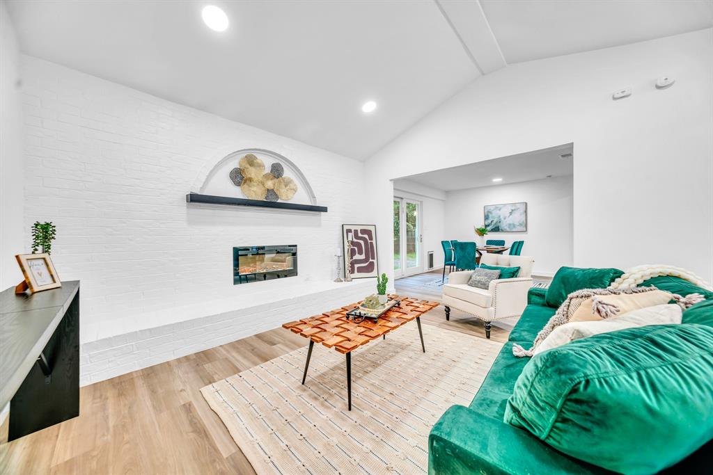 Bell Manor - Residential
