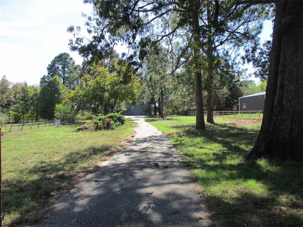 2136 N HWY 19