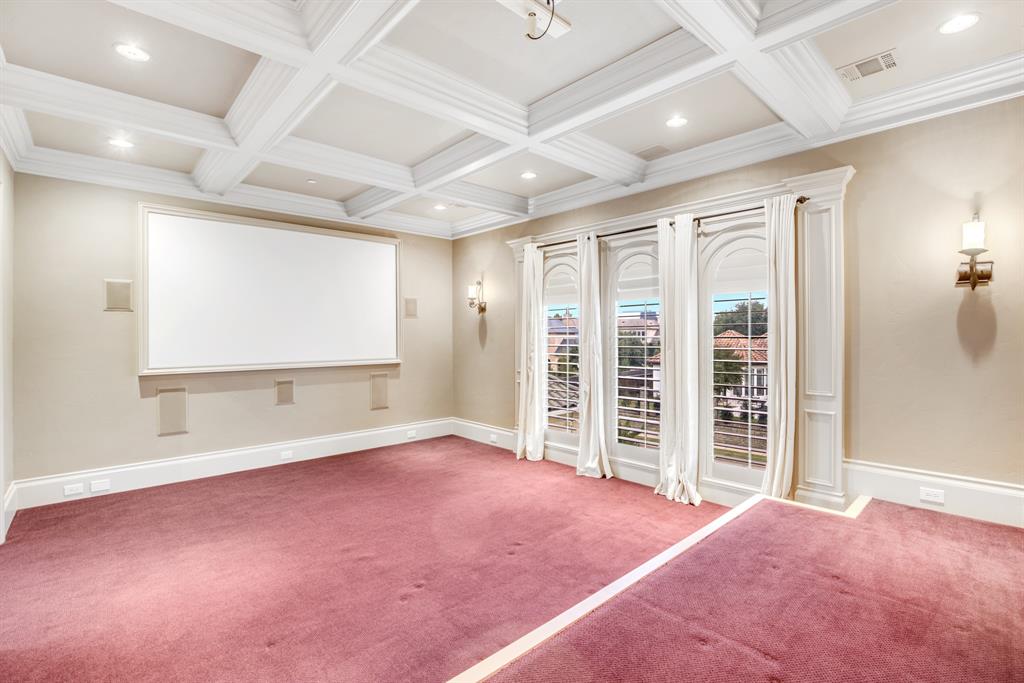 Starwood Ph Four Village 16 - Residential