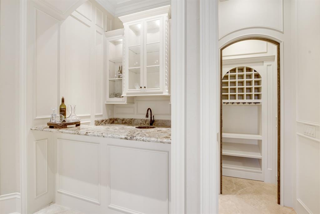 Starwood Ph Four Village 16 - Residential