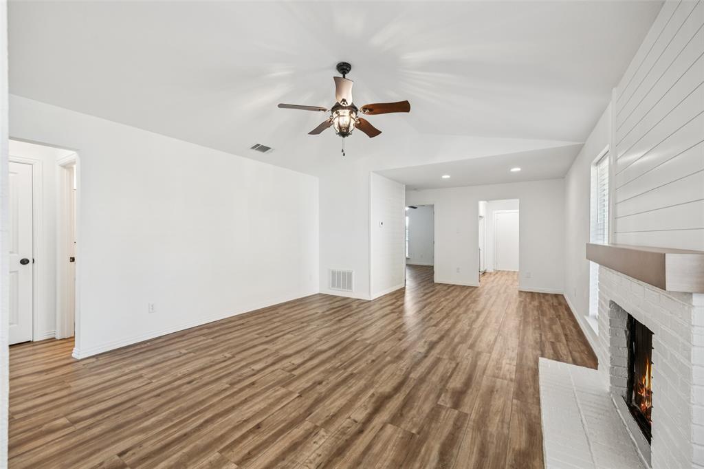 5416 Wild West Drive