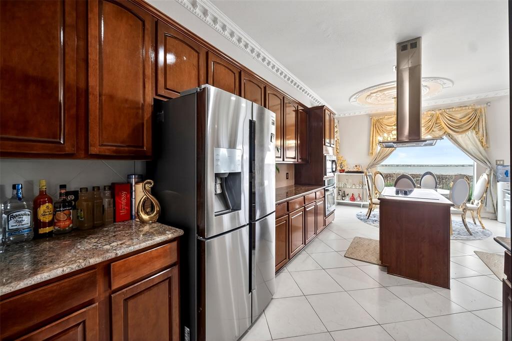 Lake Terrace 2nd Rep - Residential