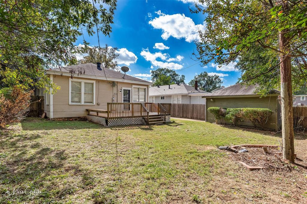 Currie Acreage - Residential