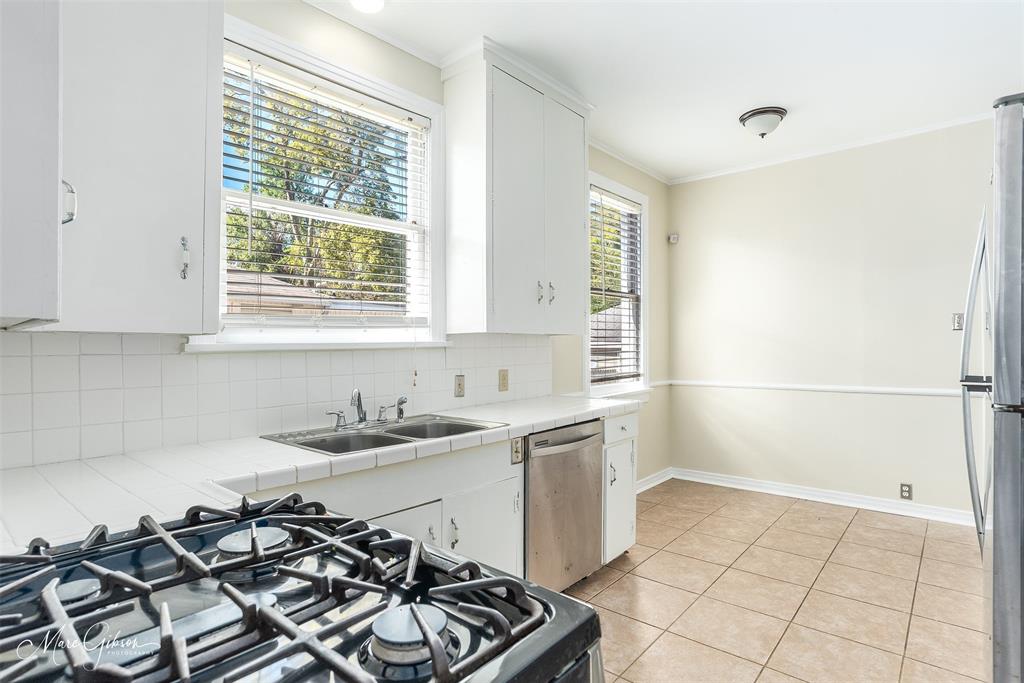 Currie Acreage - Residential