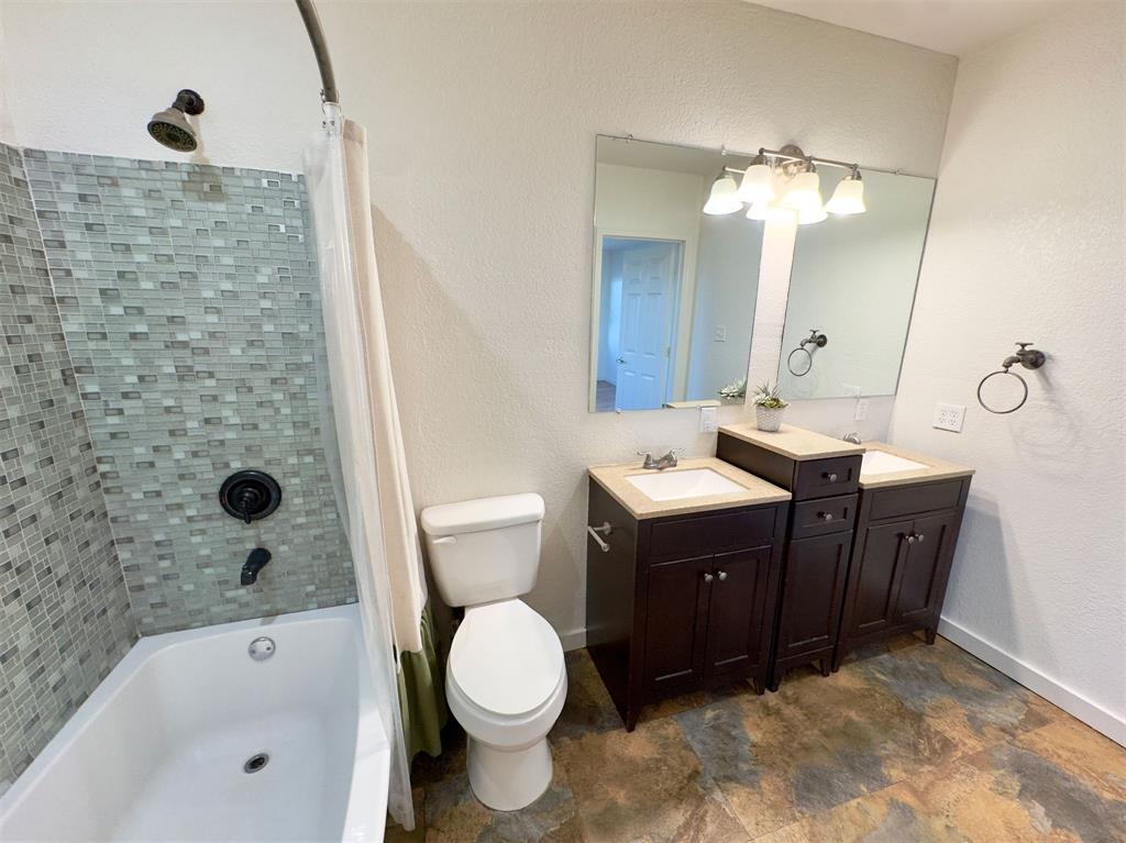 Briarwood Ranchettes - Residential