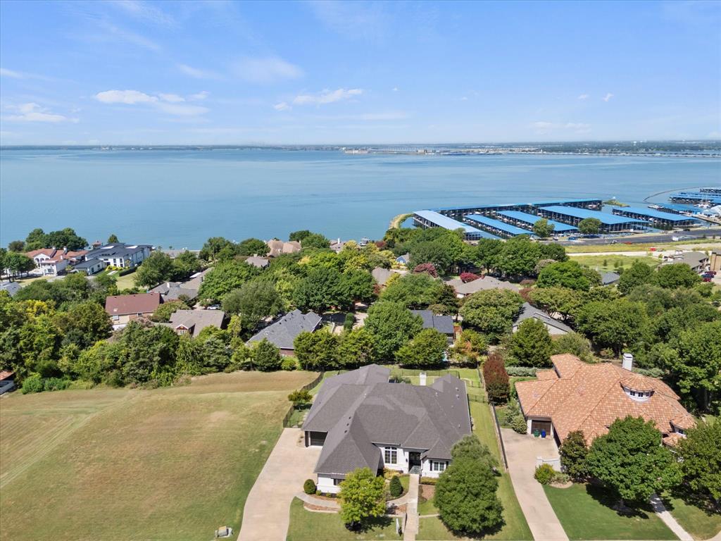 2412 Versailles Drive