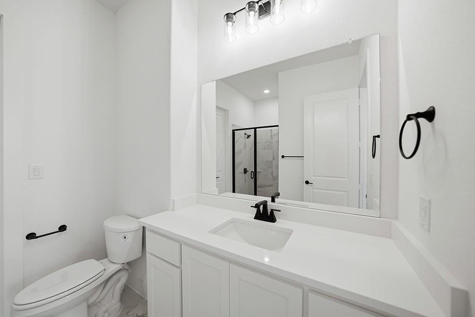206 Kings Hollow Place